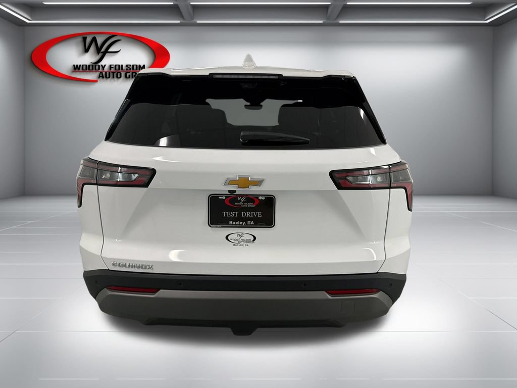 New 2026 Chevrolet Equinox LT w/ Safety and Technology Package FWD image 7
