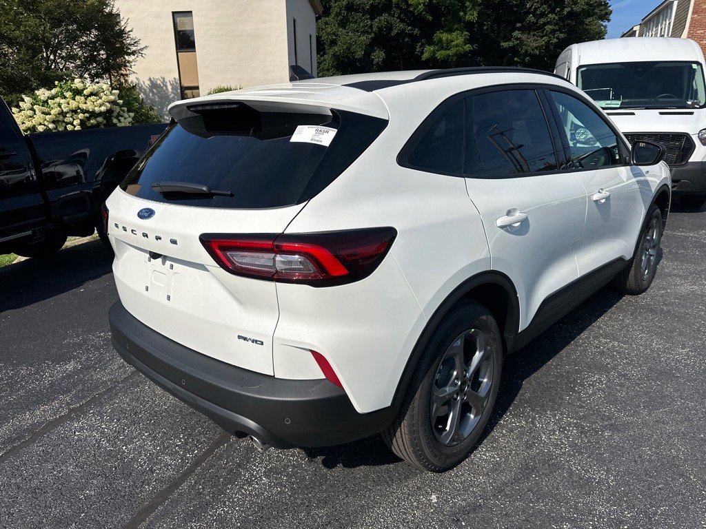 New 2025 Ford Escape ST-Line w/ Tech Pack #1 image 7