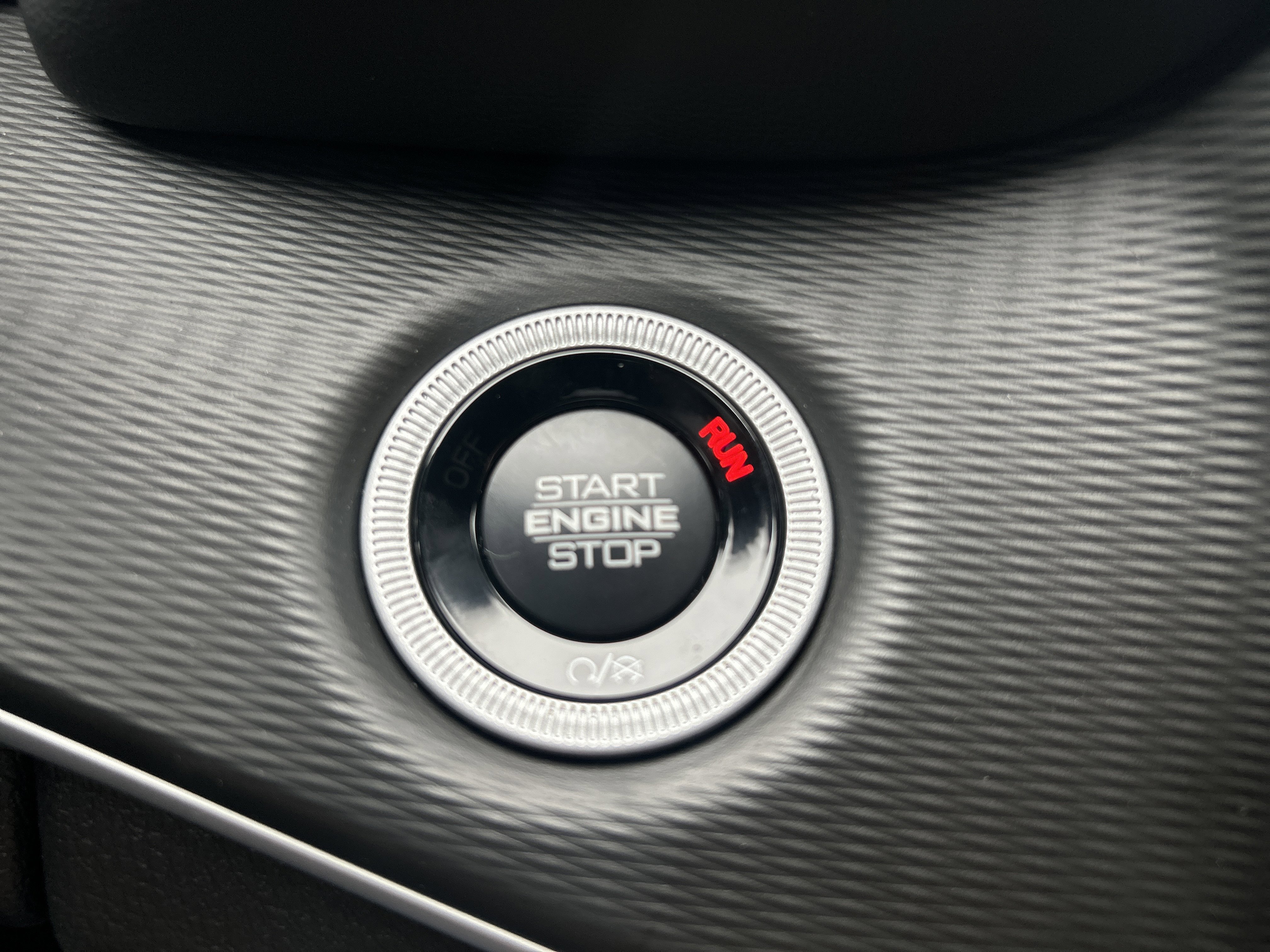 New 2025 Jeep Grand Cherokee Altitude image 26