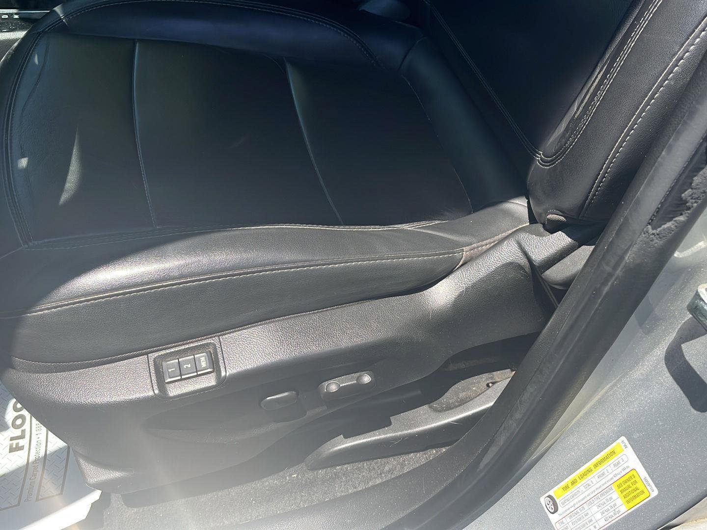 Used 2017 Buick Encore Essence FWD image 20