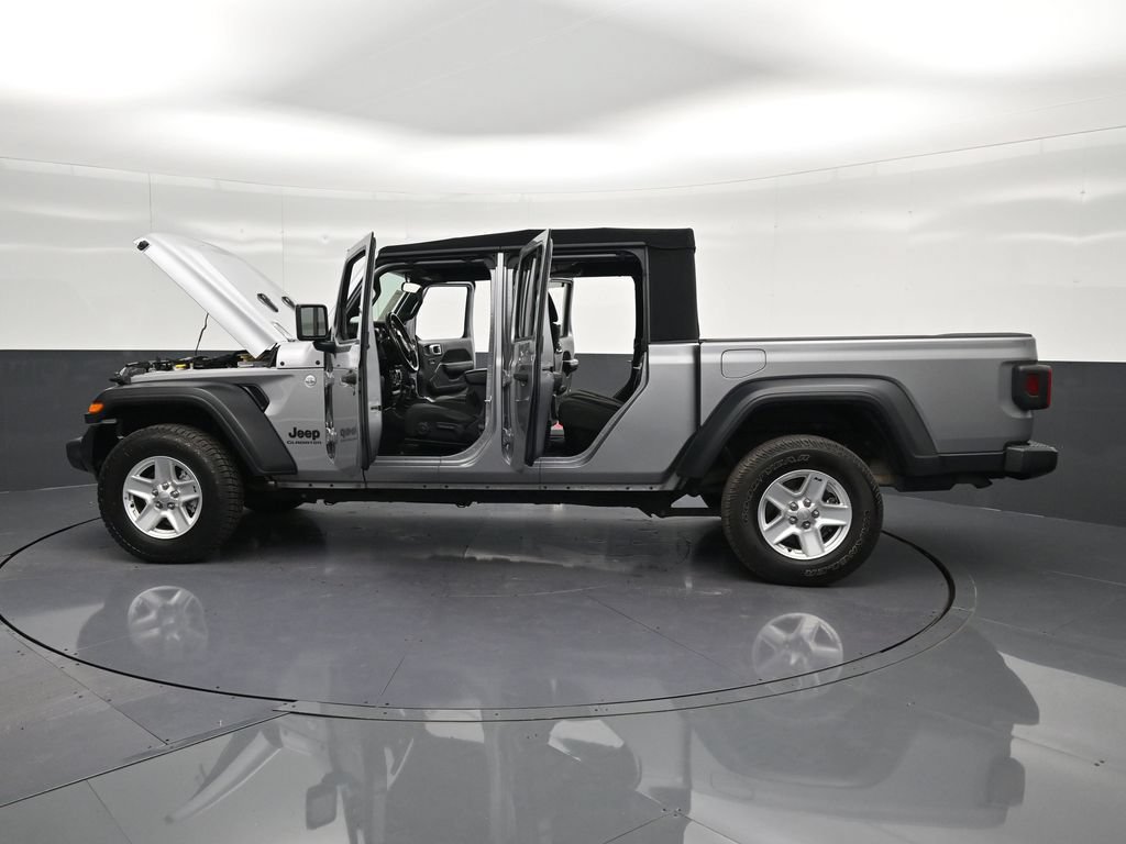 Used 2020 Jeep Gladiator Sport w/ Quick Order Package 24S AWD/4WD image 37