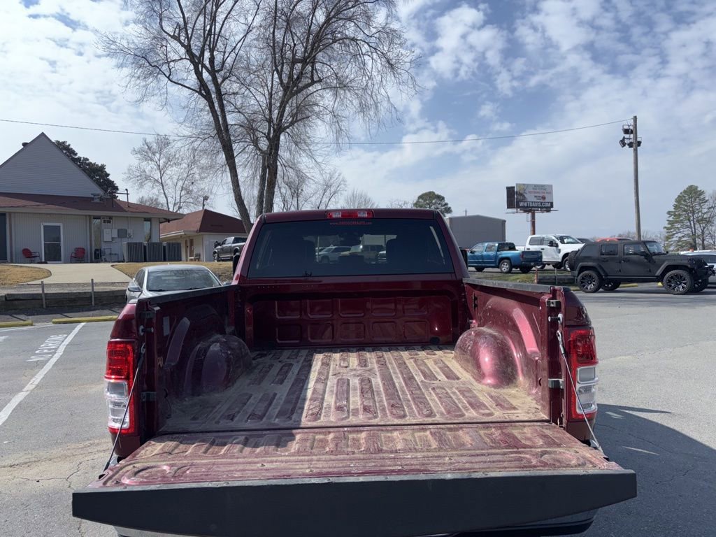 Used 2024 RAM 2500 Tradesman w/ Chrome Appearance Group image 4