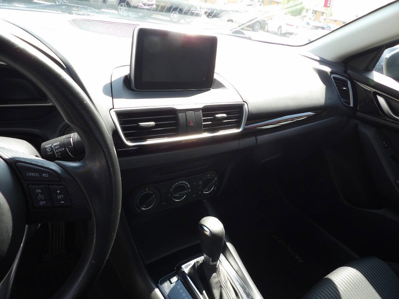 Used 2016 MAZDA MAZDA3 i Sport w/ Preferred Equipment Package FWD image 7