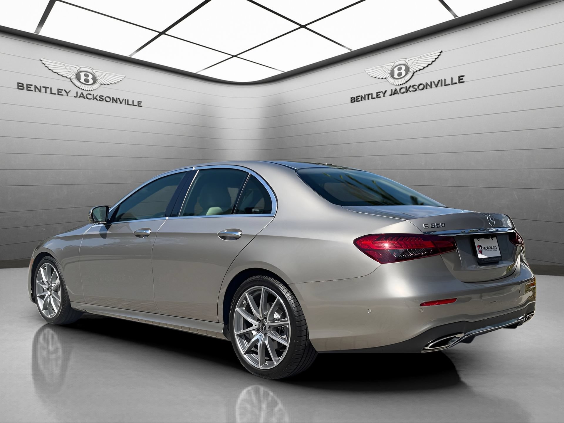 Used 2021 Mercedes-Benz E 350 Sedan image 14