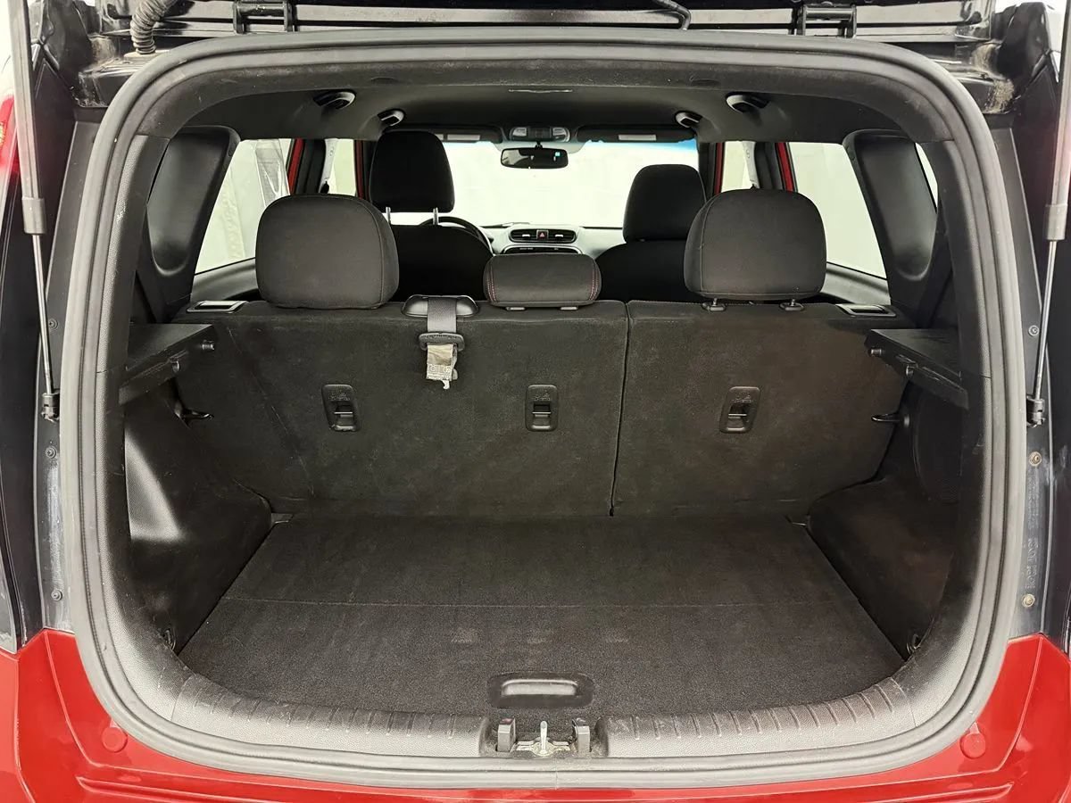 Used 2019 Kia Soul + FWD image 25