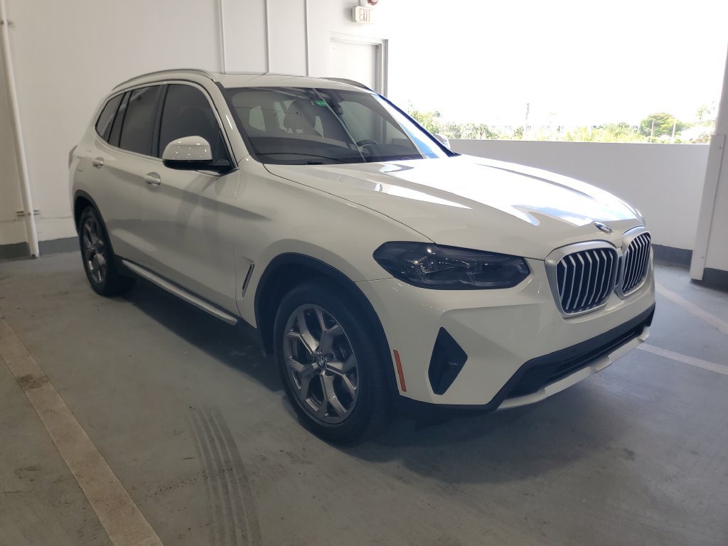 Certified 2022 BMW X3 xDrive30i w/ Premium Package 2 AWD/4WD image 2