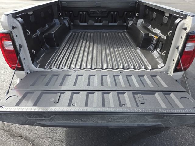 New 2026 GMC Canyon Elevation w/ Convenience Package image 26