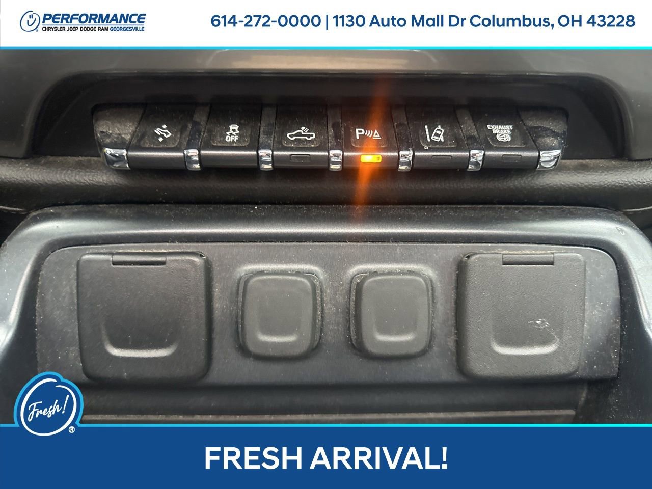 Used 2018 Chevrolet Silverado 3500 LTZ w/ Duramax Plus Package image 24