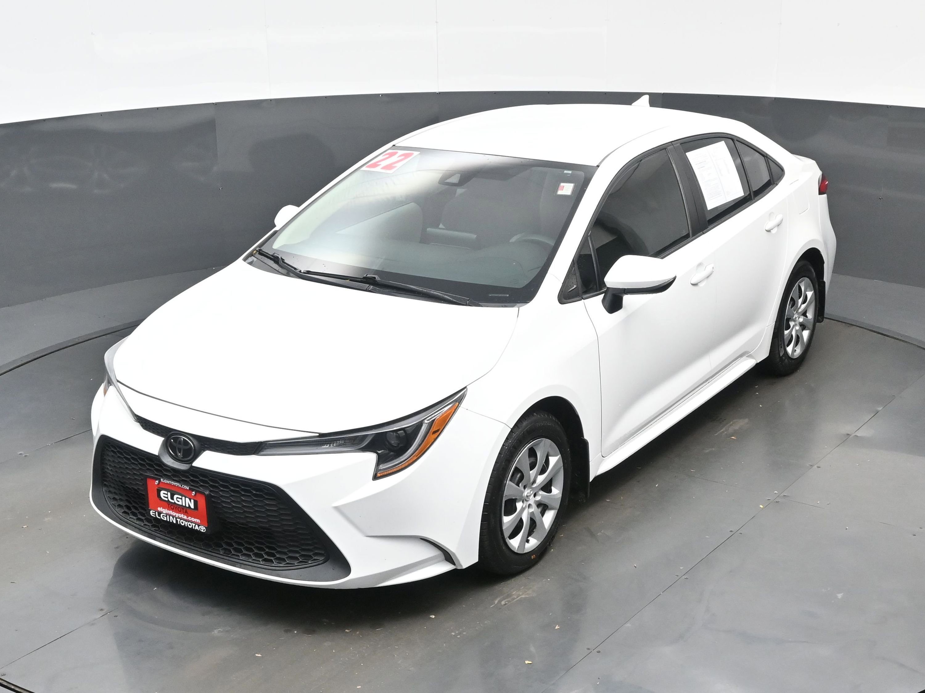 Used 2022 Toyota Corolla LE image 33
