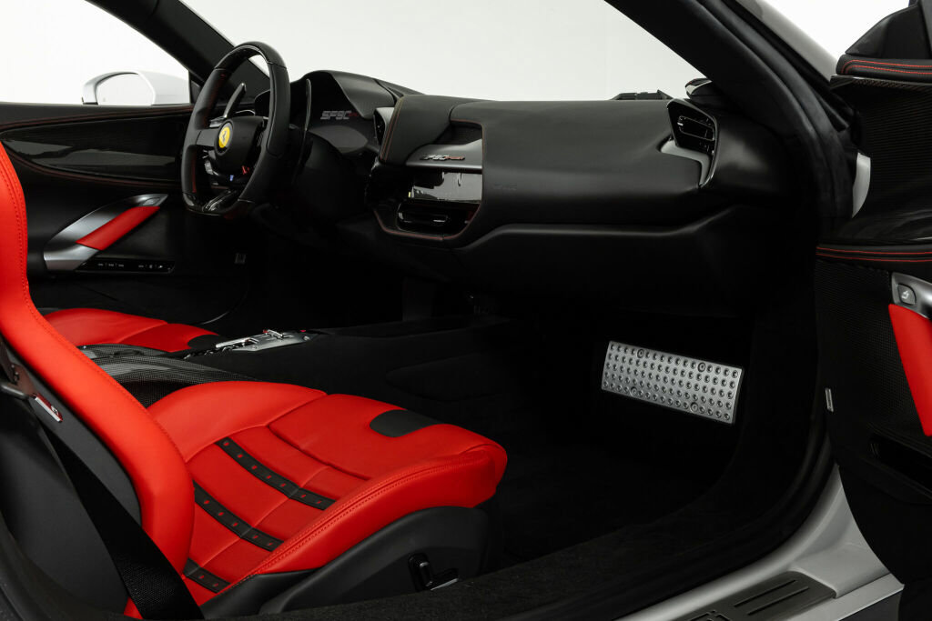 Certified 2023 Ferrari SF90 Spider image 43