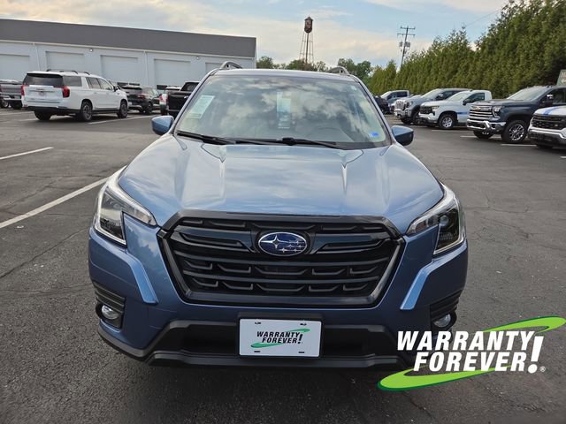 Used 2023 Subaru Forester Premium AWD/4WD image 2