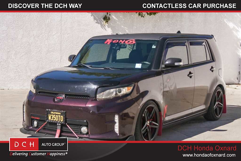 Used 2013 Scion xB image 1