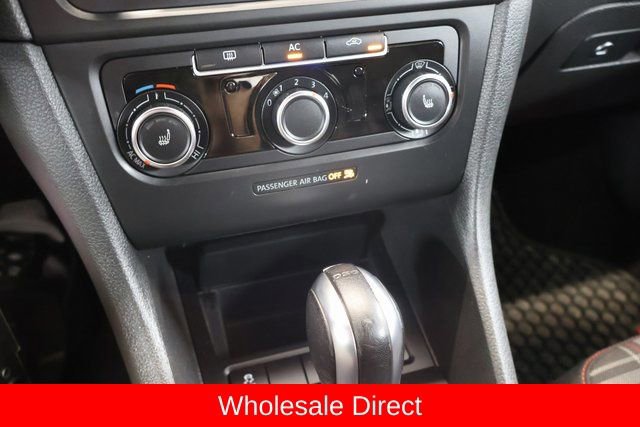 Used 2012 Volkswagen Golf 2-Door image 19
