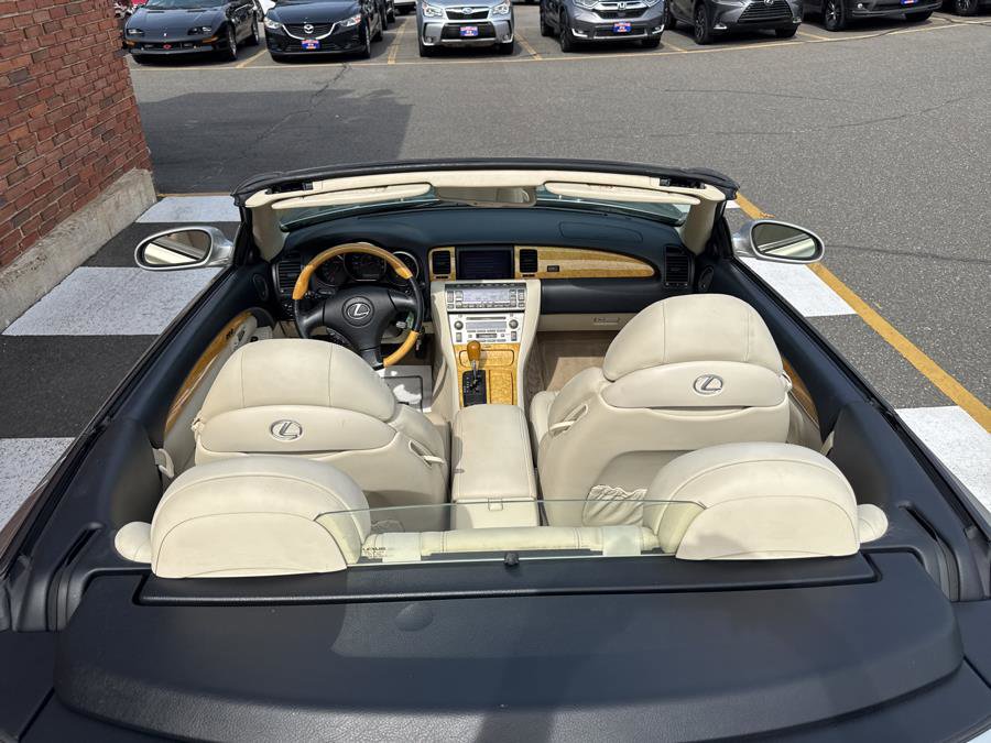 Used 2004 Lexus SC 430 Convertible image 9