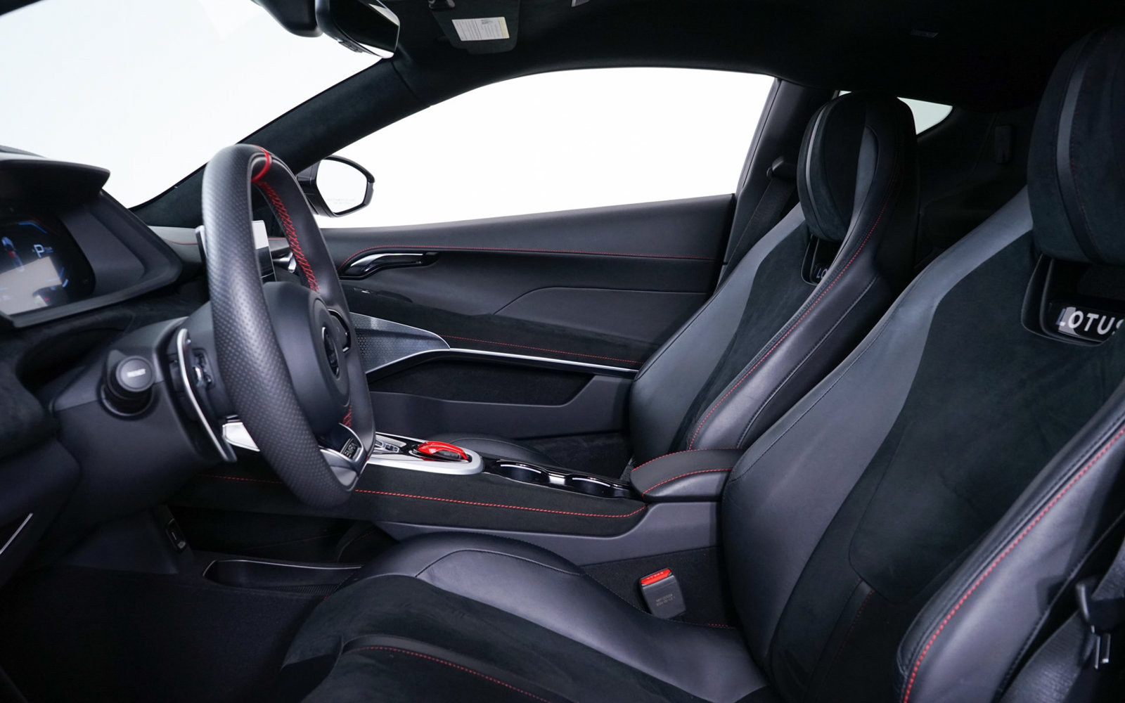 Used 2024 Lotus Emira First Edition RWD image 5