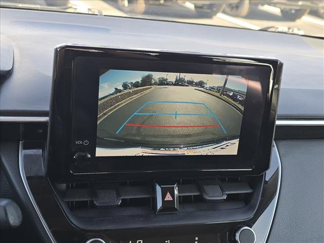 Used 2023 Toyota Corolla LE image 14