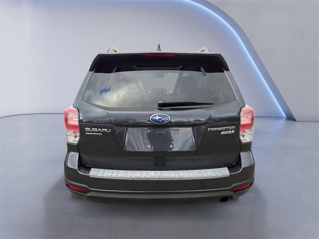 Used 2017 Subaru Forester 2.5i Limited image 4