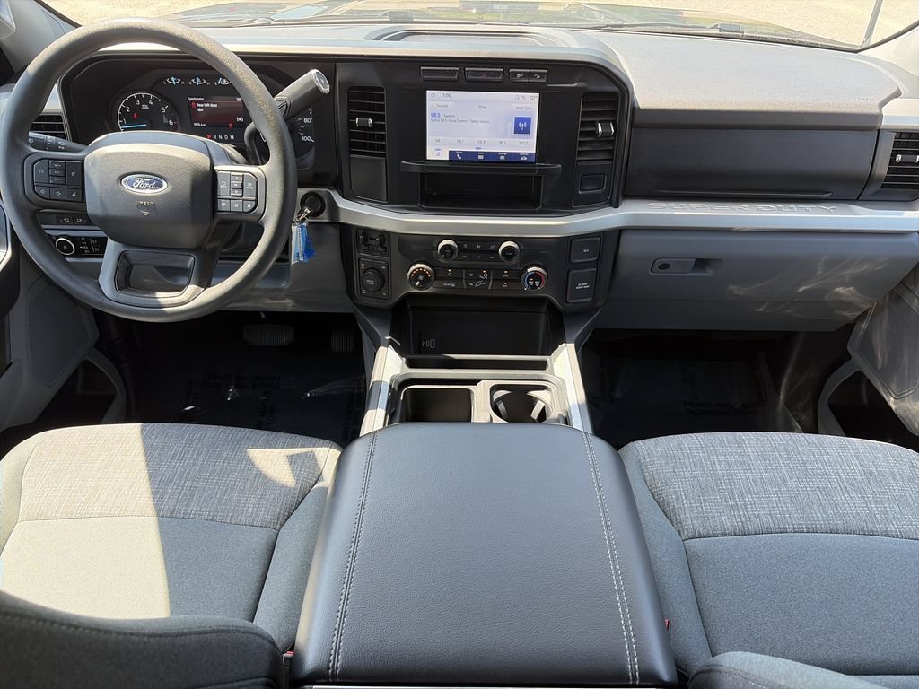 Used 2024 Ford F350 XLT w/ FX4 Off-Road Package AWD/4WD image 13