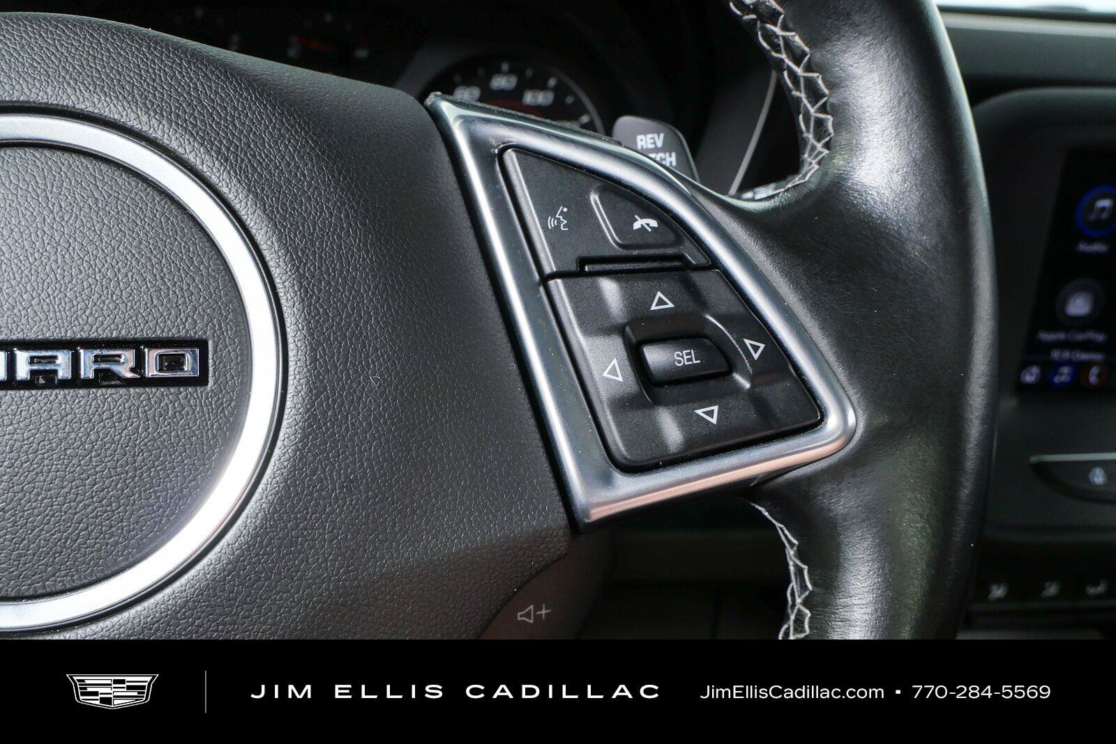 Used 2021 Chevrolet Camaro LT RWD image 11