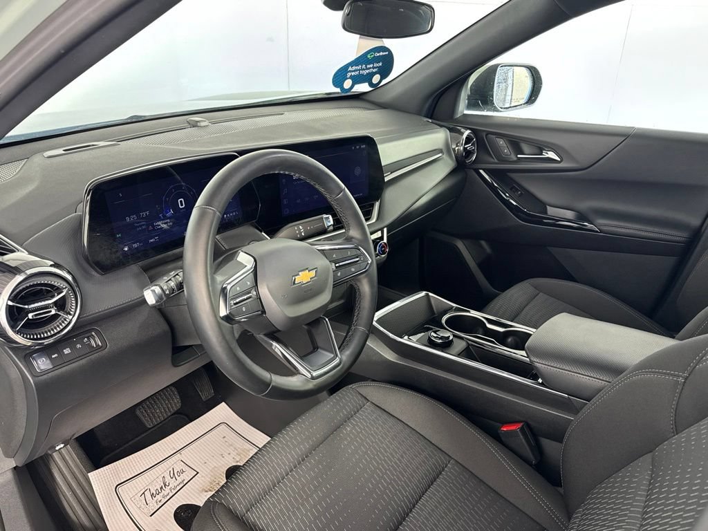 Certified 2026 Chevrolet Equinox LT AWD/4WD image 10