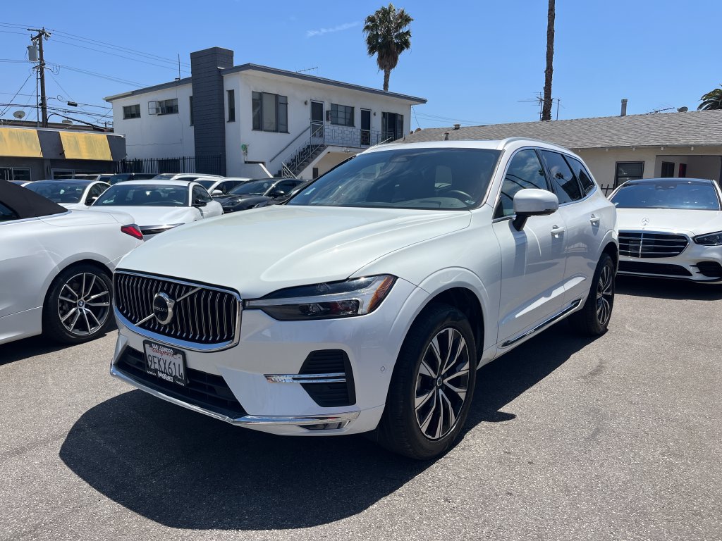 Used 2023 Volvo XC60 B5 Plus