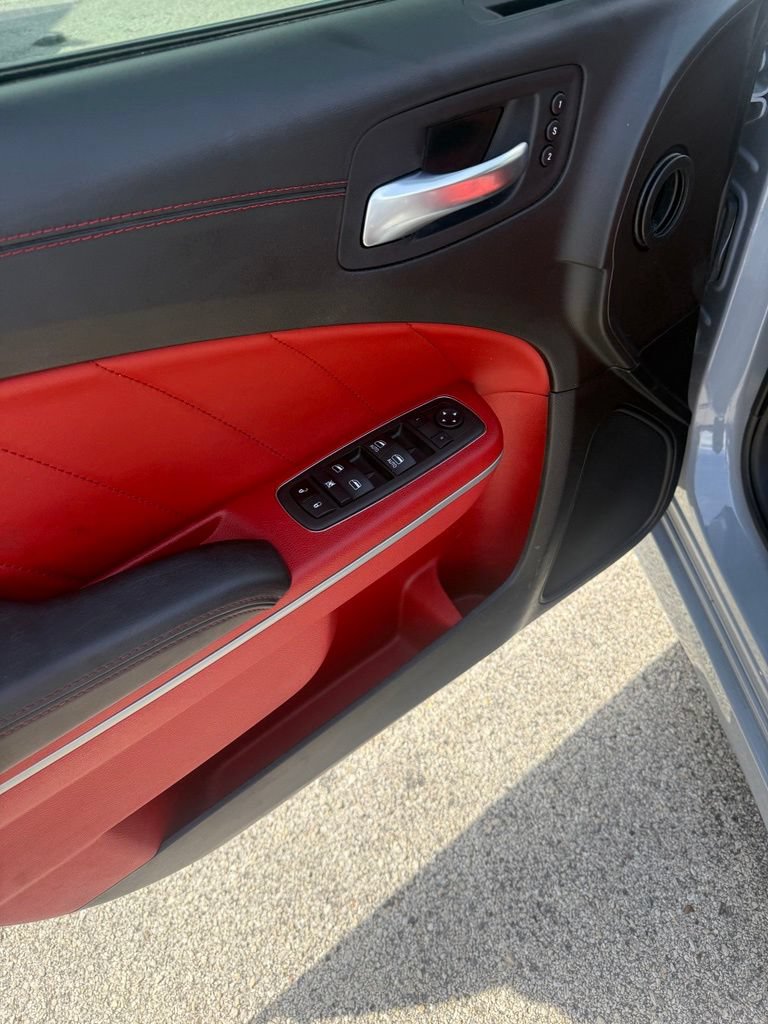 Used 2022 Dodge Charger Scat Pack w/ Plus Group RWD image 10
