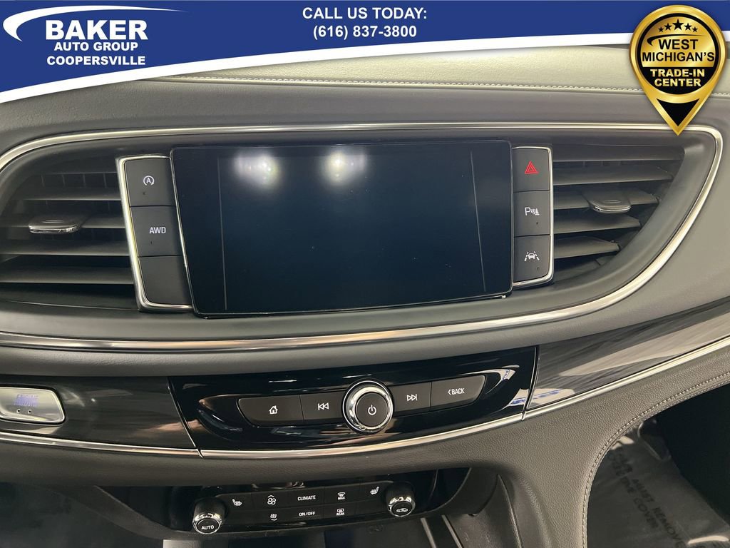 Used 2023 Buick Enclave Essence image 12
