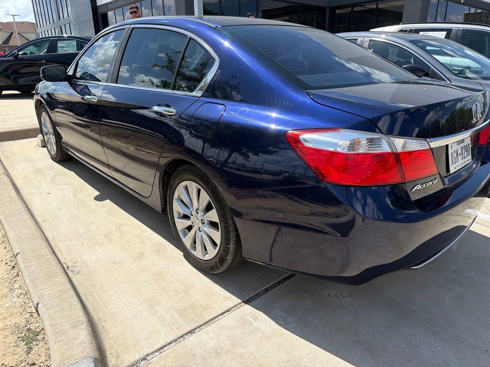 Used 2015 Honda Accord EX image 12