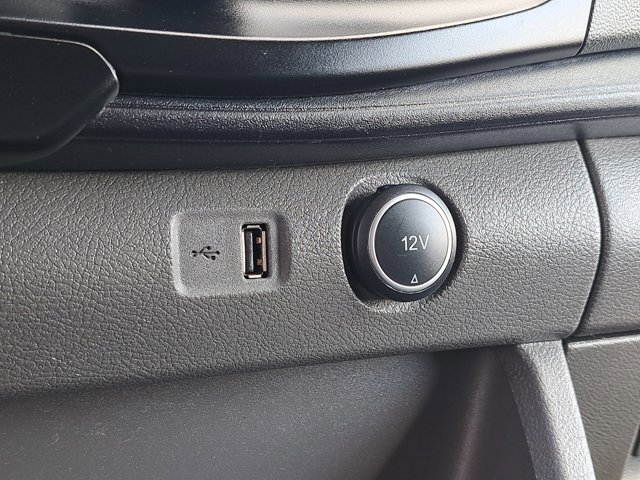 Certified 2022 Ford Transit 250 Low Roof w/ Exterior Upgrade Package image 31