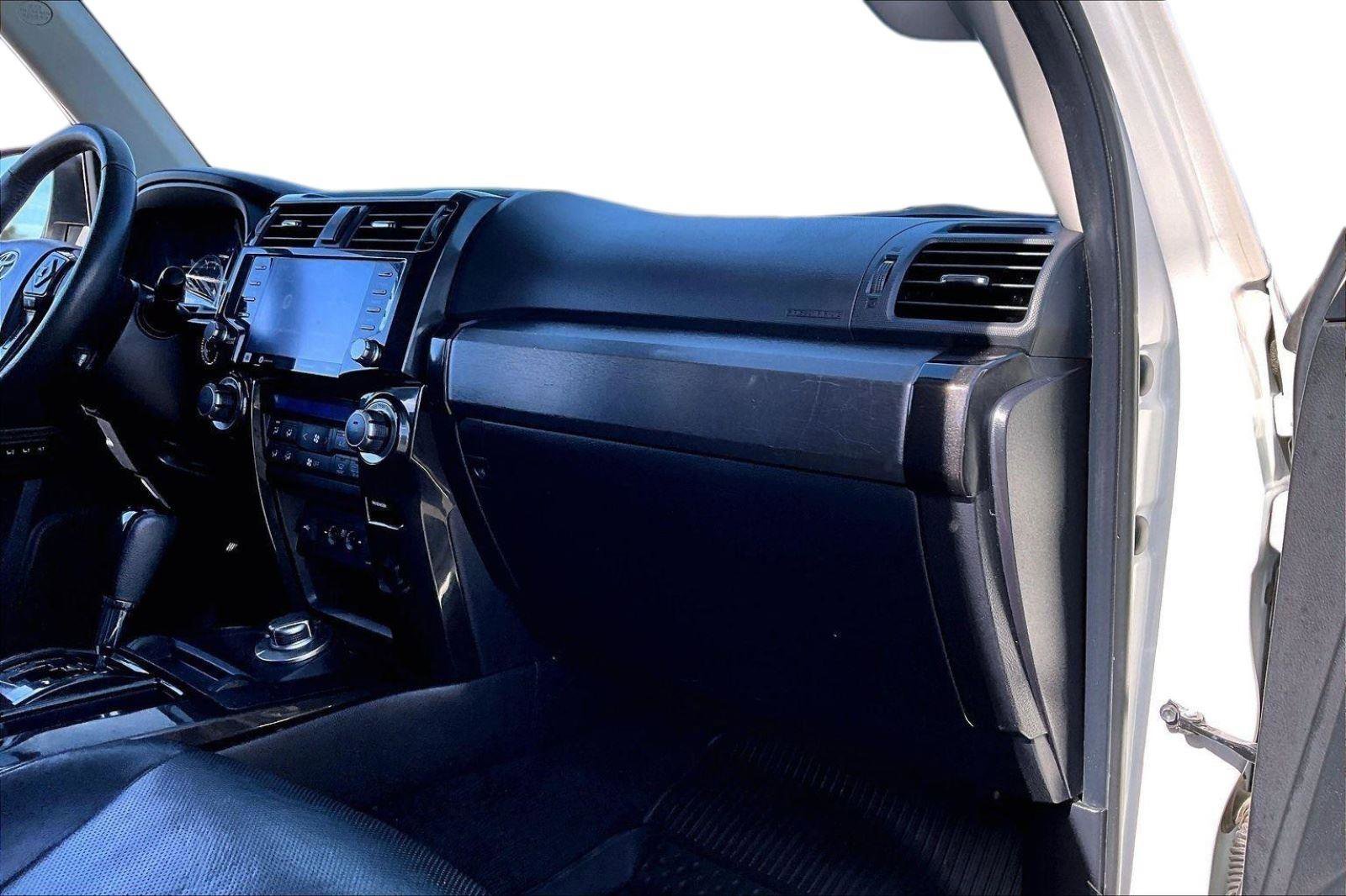 Used 2020 Toyota 4Runner Nightshade image 15