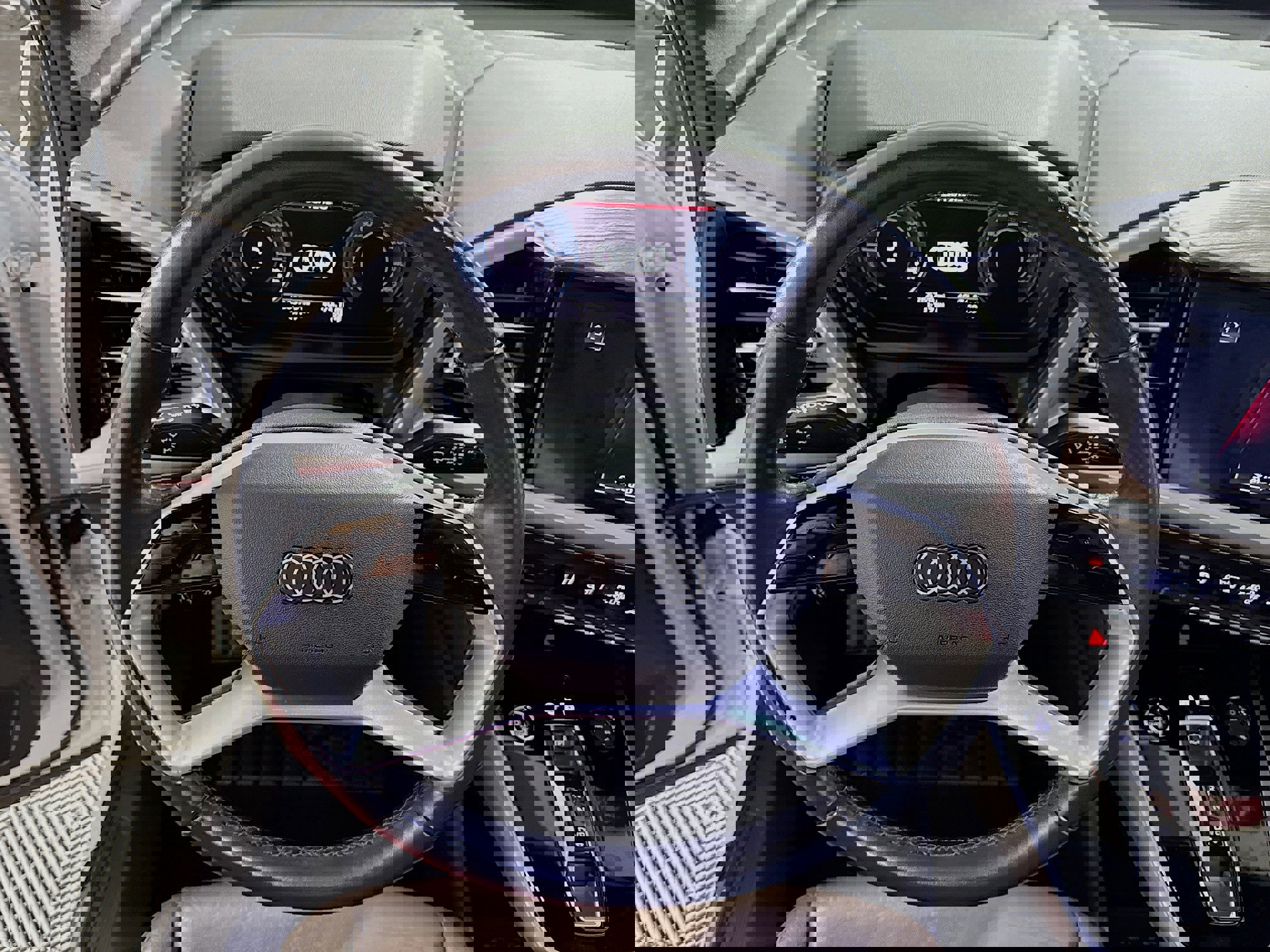 Used 2022 Audi Q4 e-tron Premium w/ Convenience Package image 14