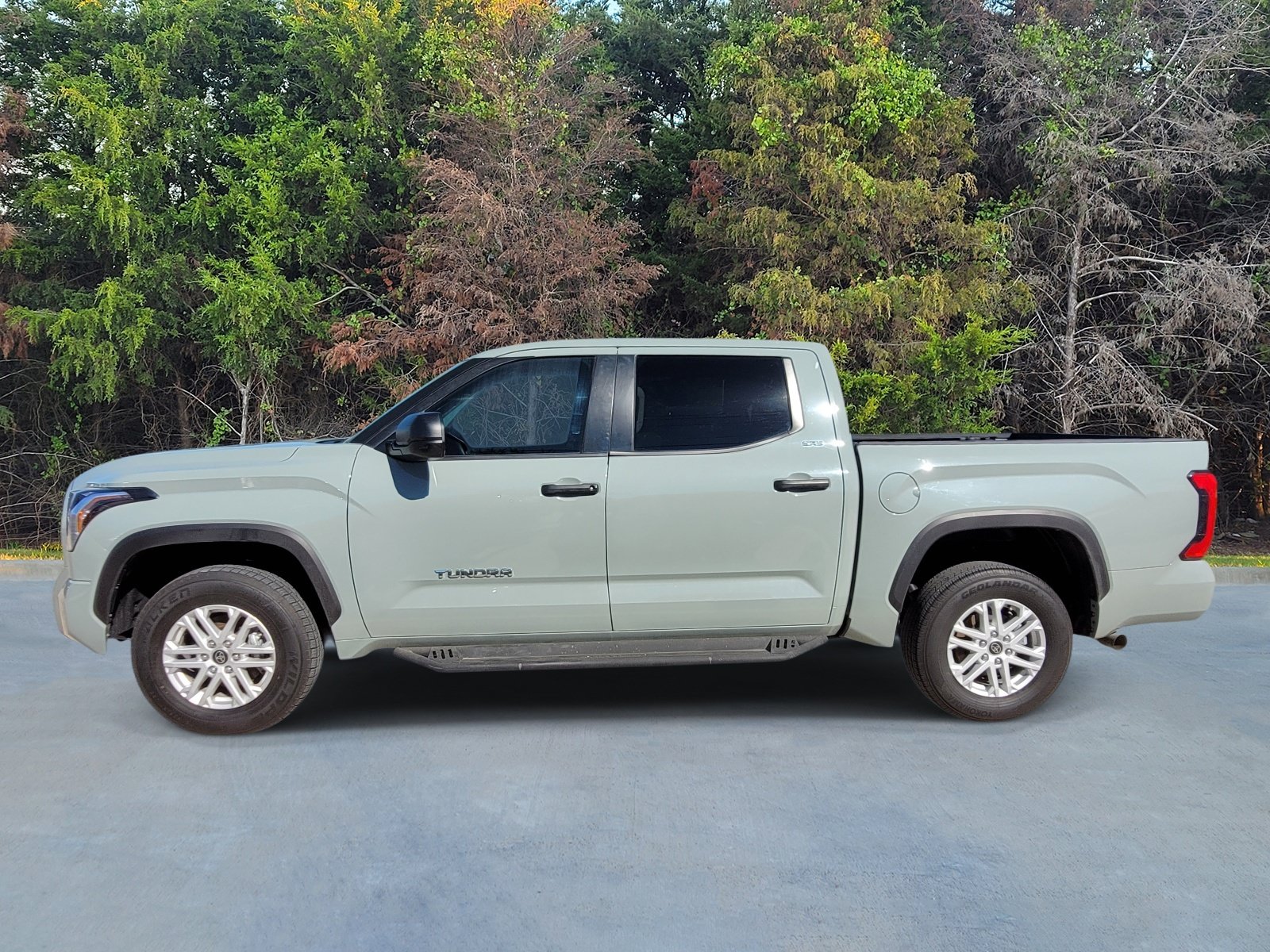 Used 2024 Toyota Tundra SR5 AWD/4WD image 21