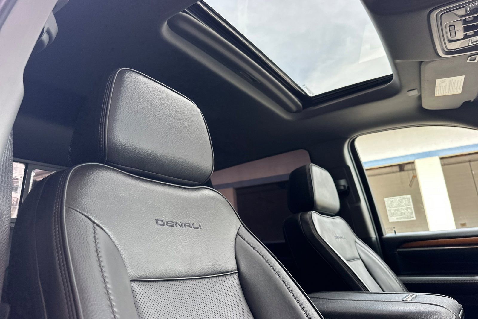 Certified 2024 GMC Sierra 2500 Denali w/ Denali Reserve Package image 20