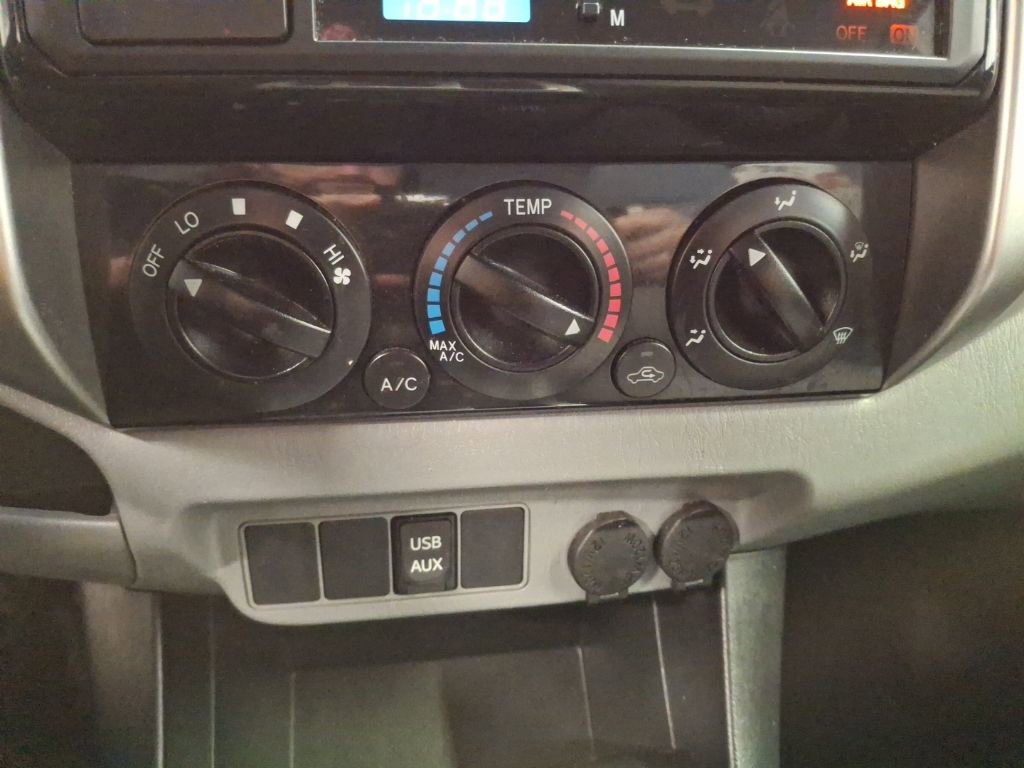 Used 2013 Toyota Tacoma 2WD Double Cab w/ SR5 Pkg image 23