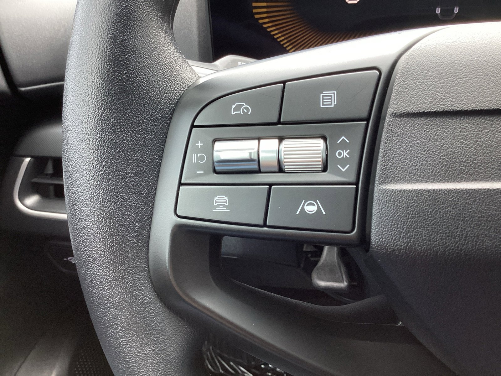 Used 2025 Kia K4 FWD image 30