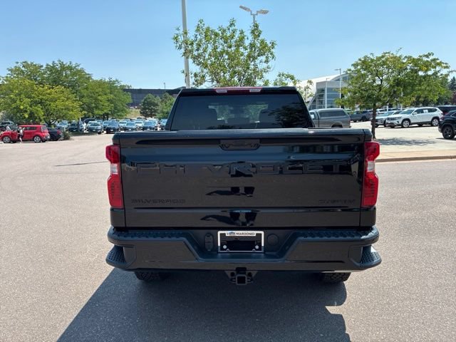 New 2026 Chevrolet Silverado 1500 Custom Trail Boss w/ LPO, Dark Essentials Package AWD/4WD image 5