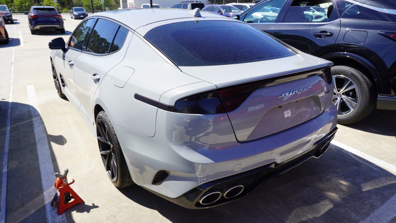 Used 2022 Kia Stinger GT2 w/ Red Interior Color Package image 4