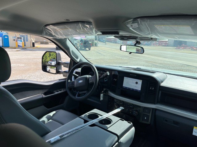 New 2027 Ford F450 XL w/ XL Chrome Package AWD/4WD image 15
