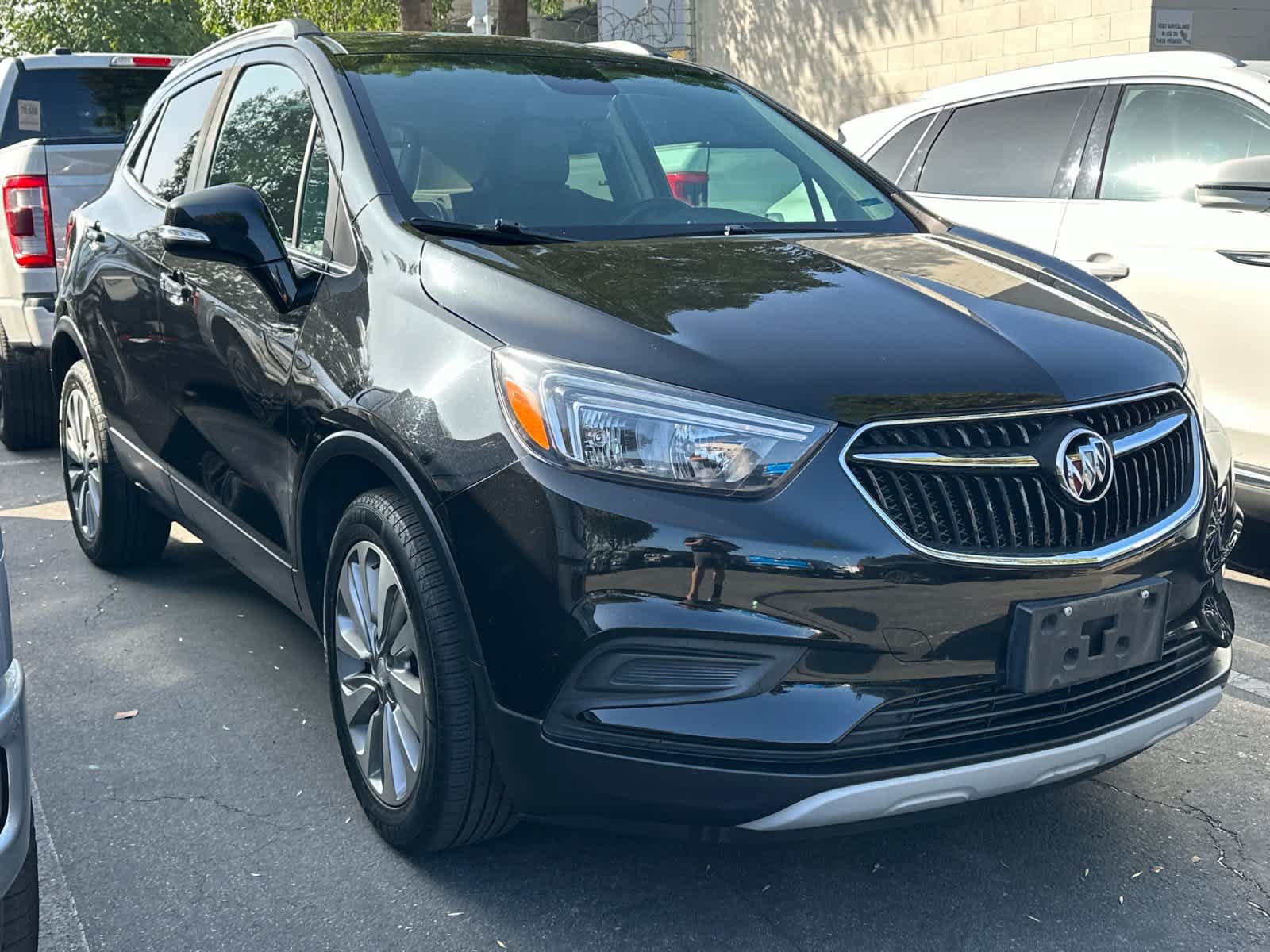 Used 2019 Buick Encore Preferred w/ Safety Package FWD image 3