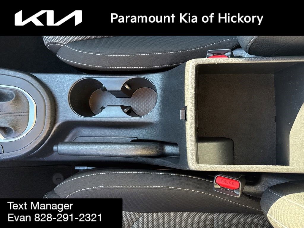 Used 2024 Kia Forte LXS w/ LXS Technology Package image 23