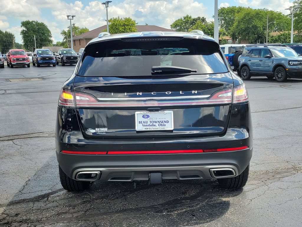 Certified 2023 Lincoln Nautilus Reserve w/ Class II Trailer Tow Package AWD/4WD image 5