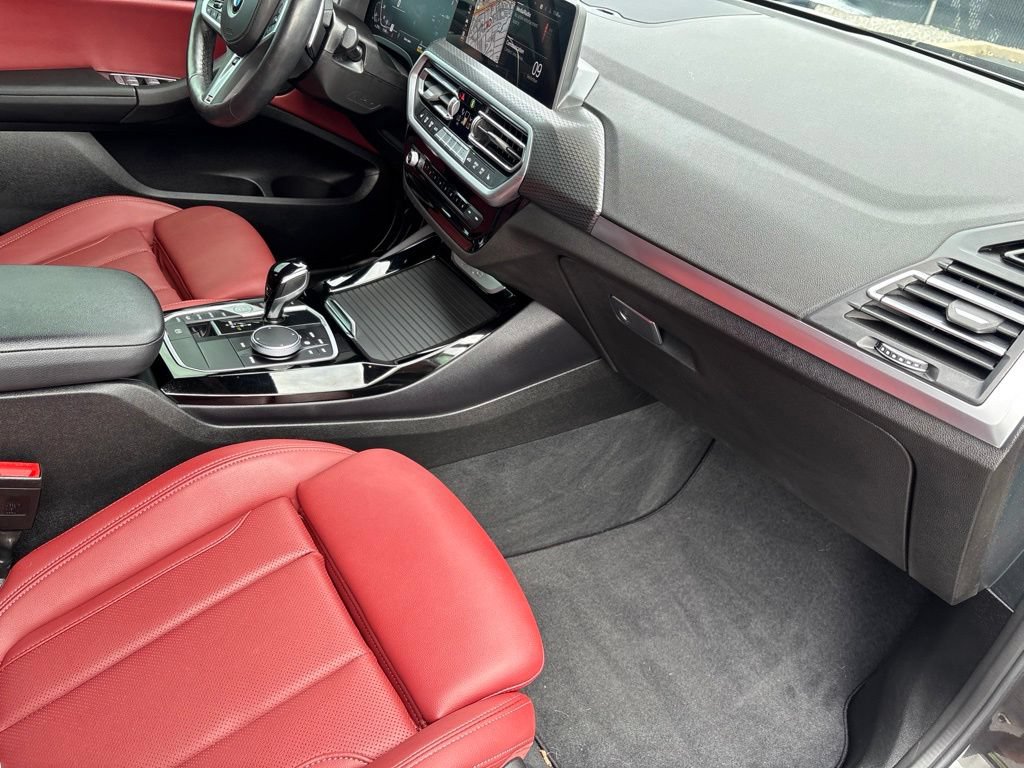 Used 2024 BMW X3 xDrive30i w/ M Sport Package AWD/4WD image 25