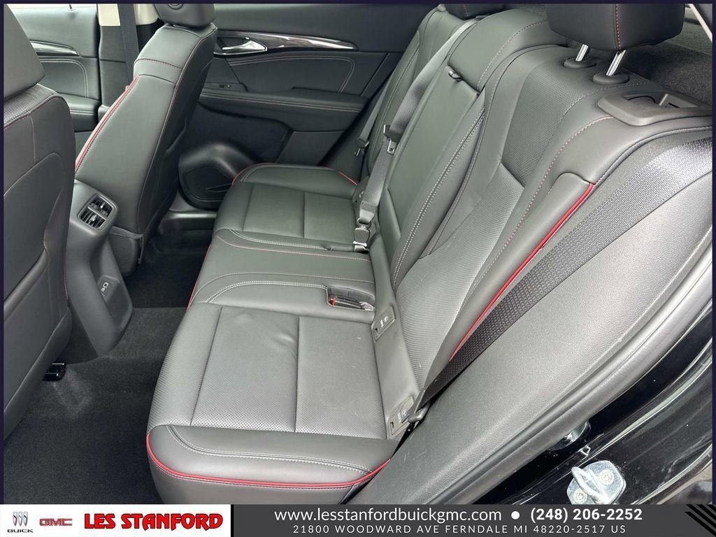 Used 2023 Buick Envision Essence w/ Sport Touring Package AWD/4WD image 13