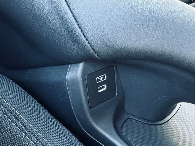 New 2026 Honda HR-V LX image 29