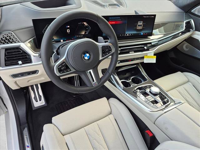 Used 2027 BMW X7 M60i AWD/4WD image 3