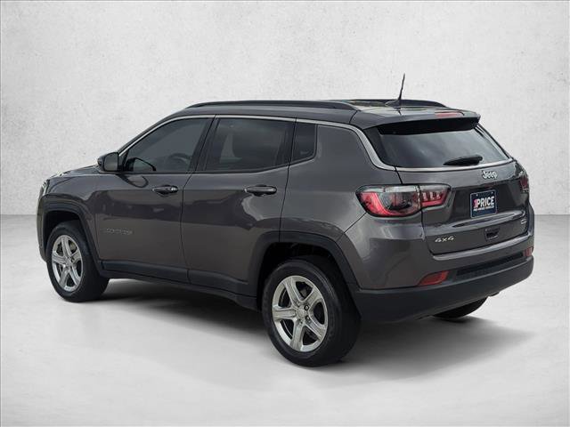 Used 2023 Jeep Compass Latitude AWD/4WD image 8