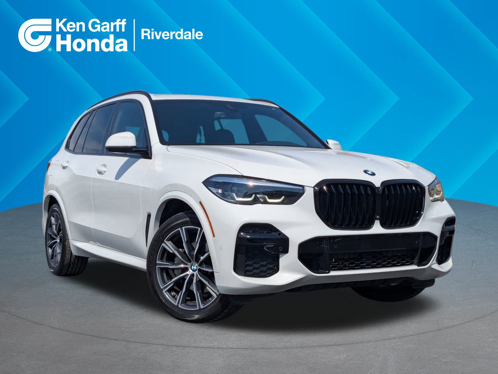 Used 2022 BMW X5 xDrive40i w/ M Sport Package