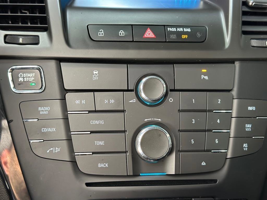 Used 2012 Buick Regal Premium FWD image 19