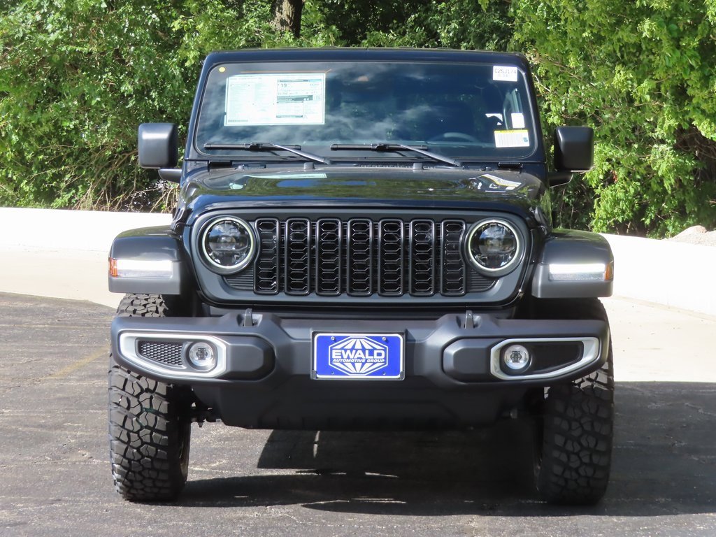 New 2025 Jeep Gladiator High Tide image 18