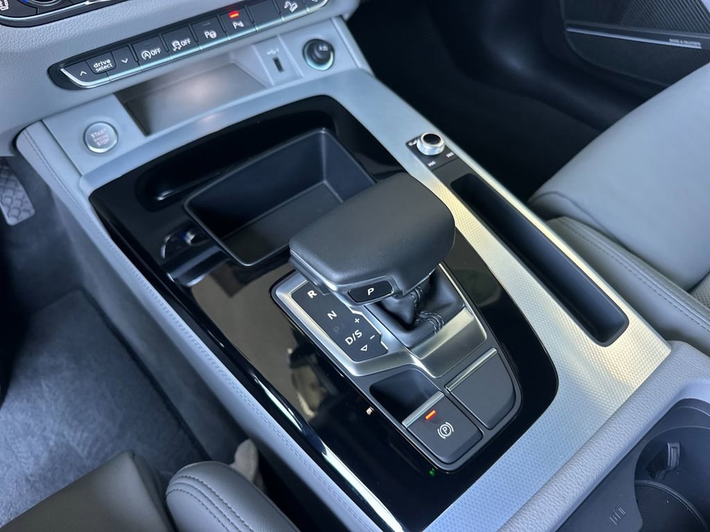 Used 2025 Audi Q5 Prestige w/ Prestige Package image 22